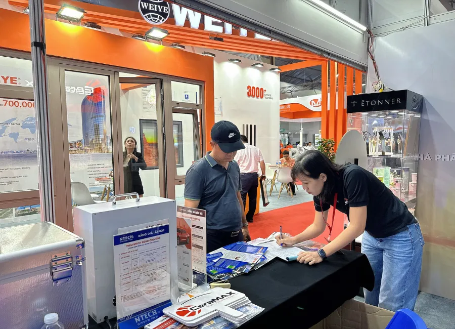 Phim cách nhiệt Ngôi Sao tại VietBuild Hồ Chí Minh 2024